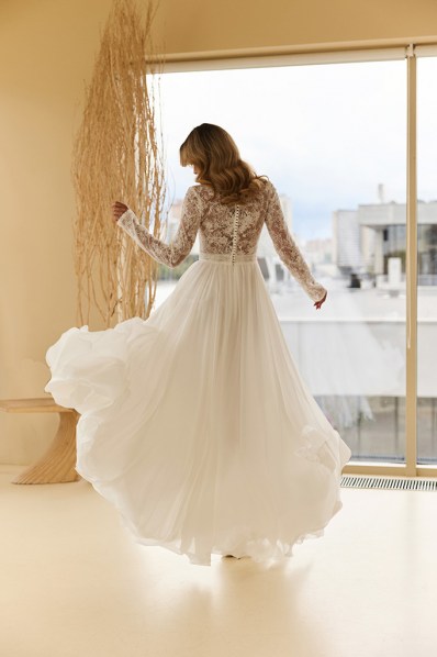 3434-back